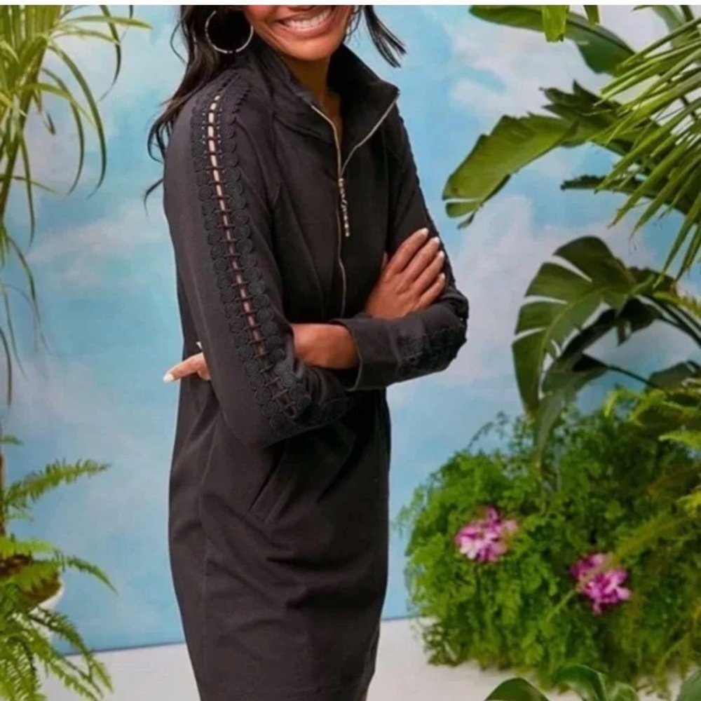 Lilly Pulitzer Skipper Solid Popover Dress in Onyx Black Size Small - Picture 2 of 7
